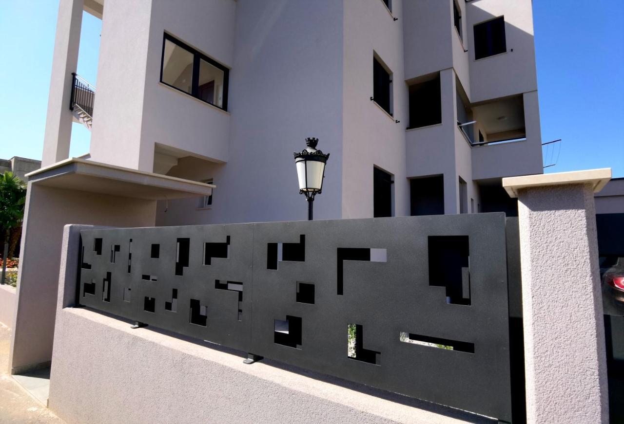 Stay In The Heart Of Porec - 50M To The Beach Exterior foto